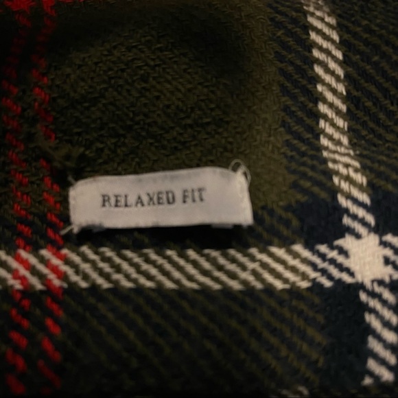 Zara flannel - Picture 3 of 3